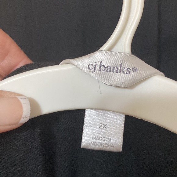 COPY - Brand new never worn CJ Banks fall and winter blouse size 2x - Picture 2 of 5